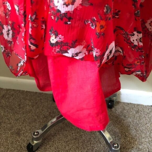 Urban Outfitters Red floral Smocked maxi dress - Picture 8 of 10